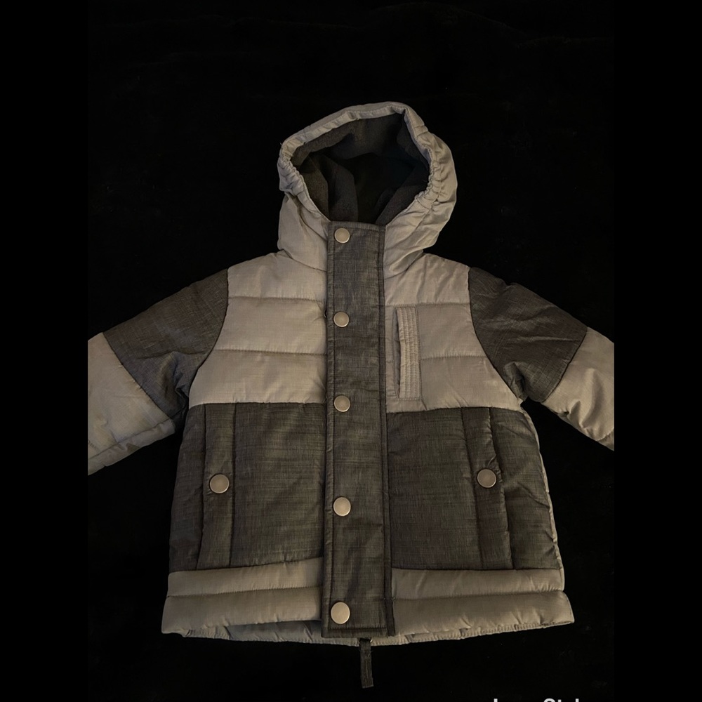 🔥Gray Winter Jacket- NWOT🔥